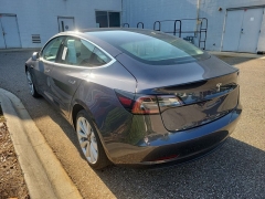 Used 2018  Tesla Model 3 Range Battery RWD at Maxx Loans near St&period; Adrian&comma; MI