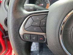Used 2022  Jeep Renegade Limited 4x4 at Maxx Loans near St&period; Adrian&comma; MI