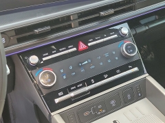 Used 2025  Hyundai Santa Fe Calligraphy FWD at Maxx Loans near St&period; Adrian&comma; MI