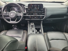 Used 2023  Nissan Pathfinder SL 2WD at Maxx Loans near St&period; Adrian&comma; MI