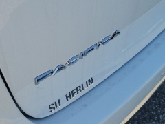 Used 2024  Chrysler Pacifica Touring FWD at Maxx Loans near St&period; Adrian&comma; MI