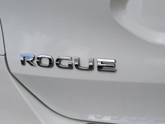 Used 2015  Nissan Rogue 4d SUV FWD SV at Maxx Loans near St&period; Adrian&comma; MI