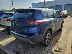 Used 2023  Nissan Rogue FWD SV at Maxx Loans near St&period; Adrian&comma; MI