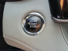 Used 2023  Toyota Highlander L FWD &lpar;Natl&rpar; at Maxx Loans near St&period; Adrian&comma; MI
