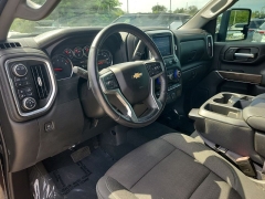 Used 2021  Chevrolet Silverado 2500HD 4WD Crew Cab 172" LT at Maxx Loans near St&period; Adrian&comma; MI