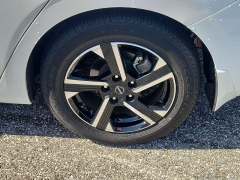 Used 2024  Nissan Sentra SV CVT at Maxx Loans near St&period; Adrian&comma; MI