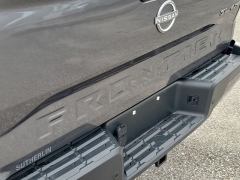 Used 2024  Nissan Frontier Crew Cab 4x4 SL at Maxx Loans near St&period; Adrian&comma; MI