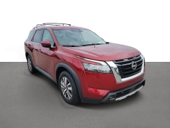 Used 2023  Nissan Pathfinder SL 2WD at Maxx Loans near St&period; Adrian&comma; MI