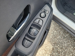 Used 2024  Nissan Kicks SR FWD at Maxx Loans near St&period; Adrian&comma; MI