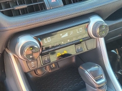 Used 2023  Toyota RAV4 Hybrid SE AWD at Maxx Loans near St&period; Adrian&comma; MI