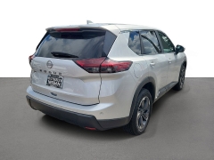 Used 2025  Nissan Rogue FWD SV at Maxx Loans near St&period; Adrian&comma; MI