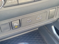 Used 2022  Nissan Frontier Crew Cab 4x2 SV Auto Long Bed at Maxx Loans near St&period; Adrian&comma; MI