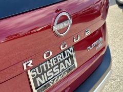 Used 2023  Nissan Rogue AWD Platinum at Maxx Loans near St&period; Adrian&comma; MI