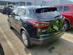 Used 2021  Nissan Rogue Sport FWD S at Maxx Loans near St&period; Adrian&comma; MI