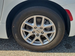 Used 2024  Chrysler Pacifica Touring FWD at Maxx Loans near St&period; Adrian&comma; MI