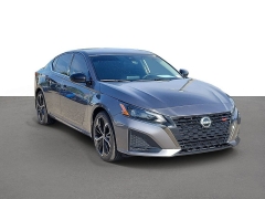 Used 2024  Nissan Altima 2&period;5 SR Sedan at Maxx Loans near St&period; Adrian&comma; MI