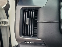 Used 2022  Nissan Pathfinder SL 2WD at Maxx Loans near St&period; Adrian&comma; MI