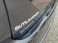 Used 2025  Mitsubishi Outlander PHEV SEL S-AWC at Maxx Loans near St&period; Adrian&comma; MI