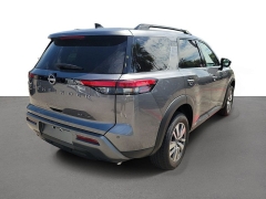 Used 2026  Nissan Pathfinder SL 4WD at Maxx Loans near St&period; Adrian&comma; MI