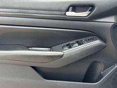 Used 2024  Nissan Altima 2&period;5 SV Sedan at Maxx Loans near St&period; Adrian&comma; MI