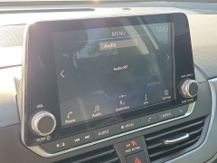 Used 2024  Nissan Altima 2&period;5 SR Sedan at Maxx Loans near St&period; Adrian&comma; MI