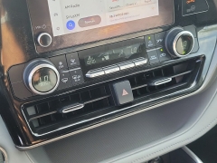 Used 2023  Toyota Highlander L FWD &lpar;Natl&rpar; at Maxx Loans near St&period; Adrian&comma; MI