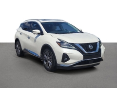 Used 2022  Nissan Murano FWD Platinum at Maxx Loans near St&period; Adrian&comma; MI
