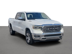 Used 2020  Ram 1500 4WD Crew Cab Laramie at Maxx Loans near St&period; Adrian&comma; MI
