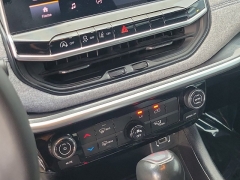 Used 2024  Jeep Compass Latitude 4x4 at Maxx Loans near St&period; Adrian&comma; MI