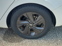 Used 2023  Hyundai Elantra SEL IVT at Maxx Loans near St&period; Adrian&comma; MI