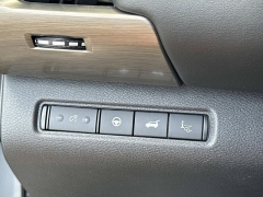 Used 2024  Nissan Pathfinder Platinum 2WD at Maxx Loans near St&period; Adrian&comma; MI