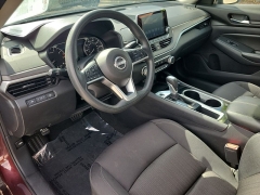Used 2024  Nissan Altima 2&period;5 SV Sedan at Maxx Loans near St&period; Adrian&comma; MI
