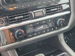 Used 2023  Nissan Pathfinder SL 2WD at Maxx Loans near St&period; Adrian&comma; MI