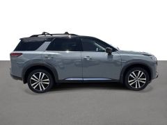 Used 2024  Nissan Pathfinder Platinum 2WD at Maxx Loans near St&period; Adrian&comma; MI