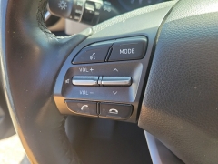 Used 2021  Hyundai Kona Limited DCT FWD at Maxx Loans near St&period; Adrian&comma; MI