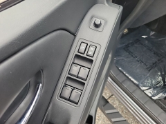 Used 2024  Nissan Frontier Crew Cab 4x4 SL at Maxx Loans near St&period; Adrian&comma; MI