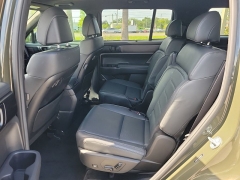 Used 2025  Hyundai Santa Fe Calligraphy FWD at Maxx Loans near St&period; Adrian&comma; MI