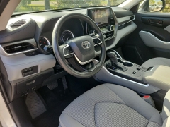 Used 2023  Toyota Highlander L FWD &lpar;Natl&rpar; at Maxx Loans near St&period; Adrian&comma; MI