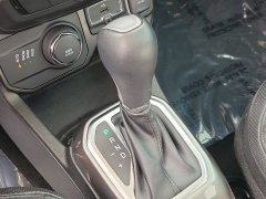 Used 2022  Jeep Renegade Limited 4x4 at Maxx Loans near St&period; Adrian&comma; MI