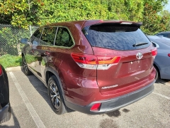 Used 2019  Toyota Highlander 4d SUV FWD LE at Maxx Loans near St&period; Adrian&comma; MI