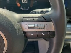Used 2024  Hyundai Kona SEL FWD at Maxx Loans near St&period; Adrian&comma; MI