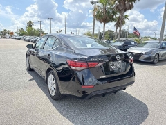 Used 2024  Nissan Sentra S CVT at Maxx Loans near St&period; Adrian&comma; MI
