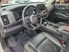 Used 2022  Nissan Pathfinder SL 2WD at Maxx Loans near St&period; Adrian&comma; MI