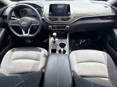 Used 2024  Nissan Altima 2&period;5 SV Sedan at Maxx Loans near St&period; Adrian&comma; MI