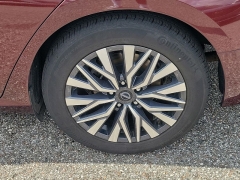 Used 2024  Nissan Altima 2&period;5 SV Sedan at Maxx Loans near St&period; Adrian&comma; MI