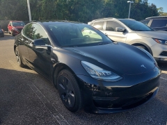 Used 2019  Tesla Model 3 4d Sedan RWD Mid Range at Maxx Loans near St&period; Adrian&comma; MI