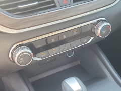 Used 2025  Nissan Altima SV FWD at Maxx Loans near St&period; Adrian&comma; MI