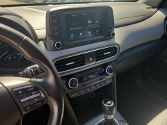 Used 2021  Hyundai Kona Limited DCT FWD at Maxx Loans near St&period; Adrian&comma; MI