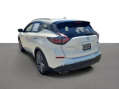 Used 2022  Nissan Murano FWD Platinum at Maxx Loans near St&period; Adrian&comma; MI