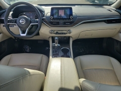 Used 2022  Nissan Altima 2&period;5 SL Sedan at Maxx Loans near St&period; Adrian&comma; MI
